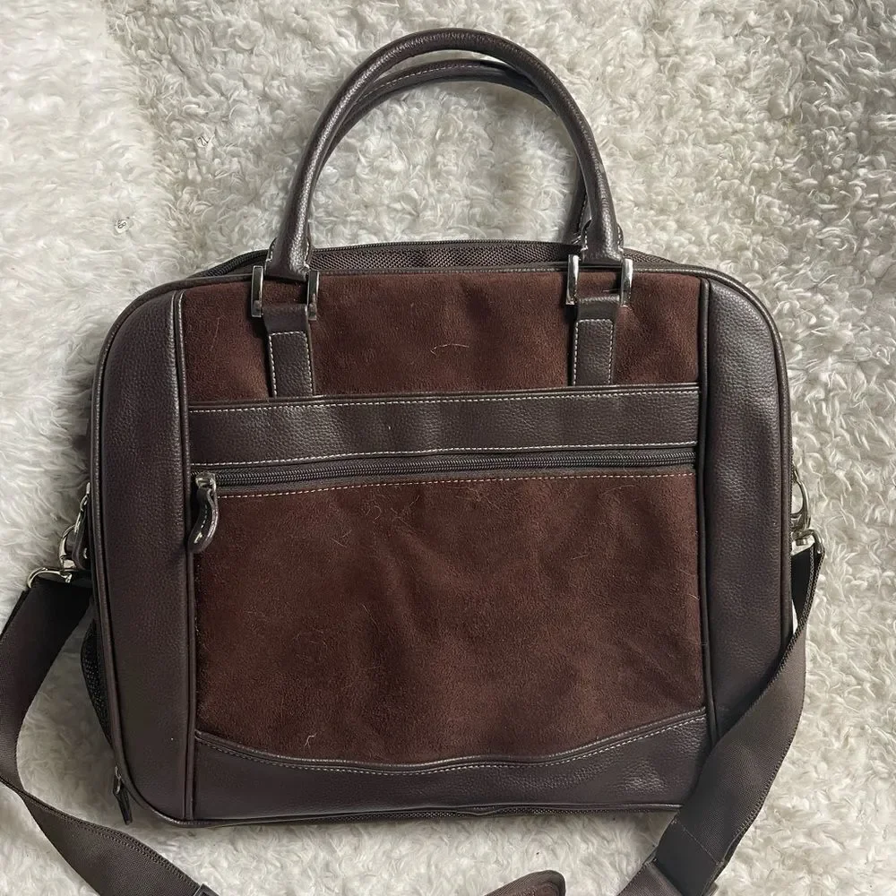 NWOT Mobile Edge Special Edition laptop /office bag Brown faux leather suede .